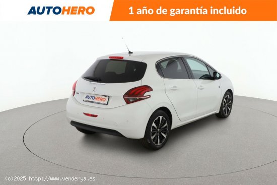 Peugeot 208 1.2 PureTech Tech Edition - 