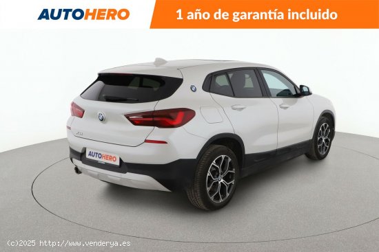 BMW X2 sDrive 18i Advantage - 