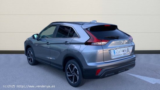 Mitsubishi Eclipse Cross 2.4 PHEV MOTION AUTO 4WD 188 5P - Leganés