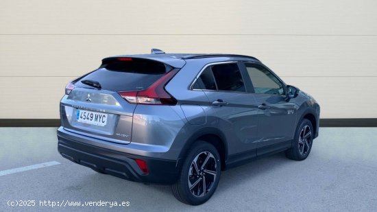 Mitsubishi Eclipse Cross 2.4 PHEV MOTION AUTO 4WD 188 5P - Leganés