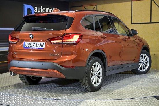 BMW X1   sDrive16d Business - 