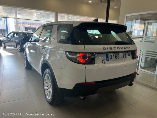 Land-Rover Discovery Sport   2.0L TD4 110kW 150CV 4x4 Pure - 