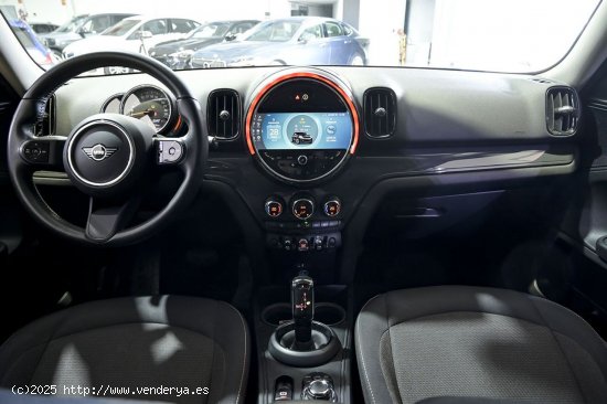 MINI Countryman   Cooper D - 