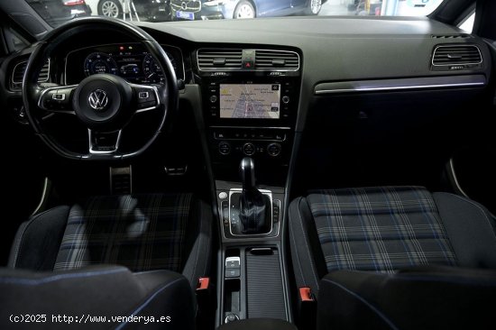 Volkswagen Golf   GTE 1.4 TSI ePower 150kW 204CV DSG - 