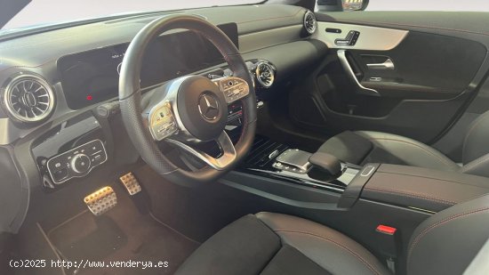 Mercedes CLA -CLASS CLA 200 D AMG LINE - Murcia