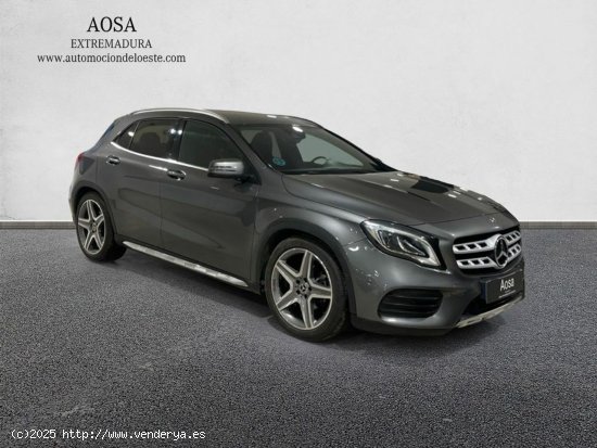 Mercedes-benz Clase Gla 200 Amg Line - BADAJOZ