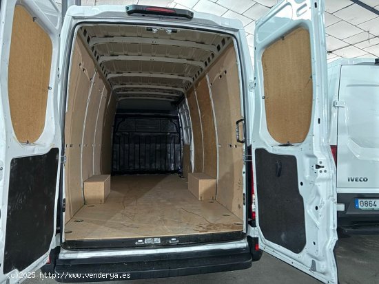 Iveco Daily 17m3 160cv l4 h3 - Lugo