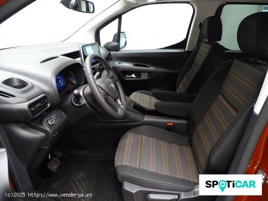 Opel Combo  BEV 50kWh  L Elegance Plus - 