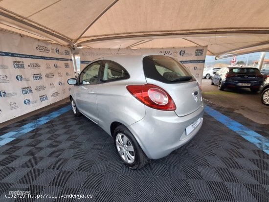 Ford Ka 1.2 69CV 3P de 2015 con 60.264 Km por 8.000 EUR. en Pontevedra