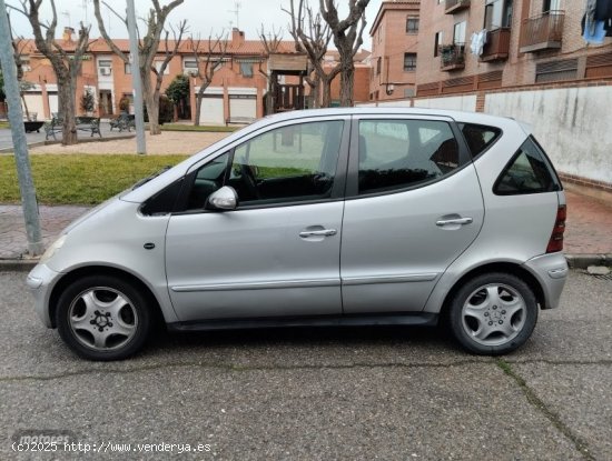 Mercedes Clase A A 170 Cdi 90 cv Avantgarde de 2003 con 195.000 Km por 3.900 EUR. en Madrid