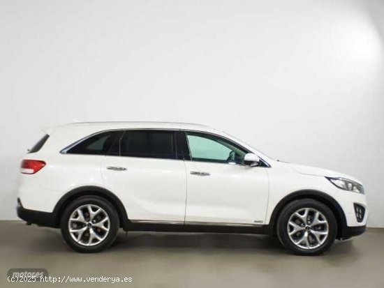 Kia Sorento Sorento 2.2CRDi Emotion 4x4 Aut. de 2018 con 113.600 Km por 24.490 EUR. en Cadiz