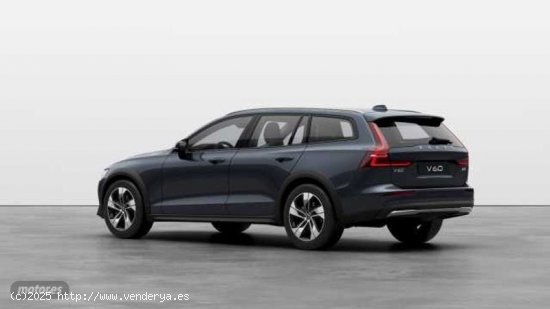 Volvo V 60 V60 2.0 B4 D CROSS COUNTRY PLUS AUTO AWD 197 5P de 2023 con 13.746 Km por 45.500 EUR. en 