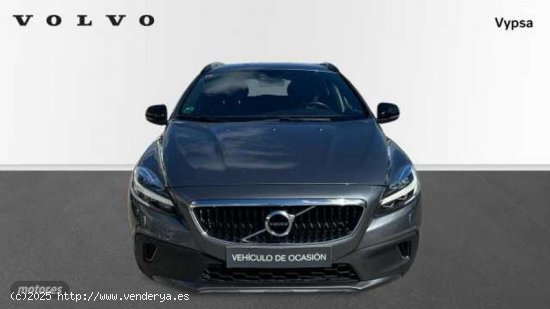 Volvo V 40 2.0 D2 MOMENTUM 120 5P de 2016 con 89.135 Km por 18.500 EUR. en Cordoba