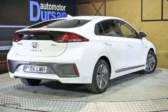 Hyundai Ioniq 1.6 Gdi Phev Klass Dct de 2021 con 31.154 Km por 19.890 EUR. en Madrid