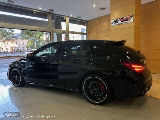 Mercedes Clase CLA Cla 45 Amg Shooting Brake 4matic 7g-dct de 2018 con 99.999 Km por 37.900 EUR. en 