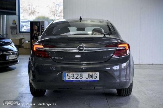 Opel Insignia 1.6 Cdti Start Stop 120 Cv Selective de 2016 con 99.504 Km por 10.990 EUR. en Madrid