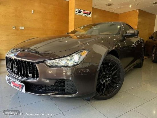  Maserati Ghibli Diesel Aut. 275 de 2017 con 60.000 Km por 36.900 EUR. en Barcelona 