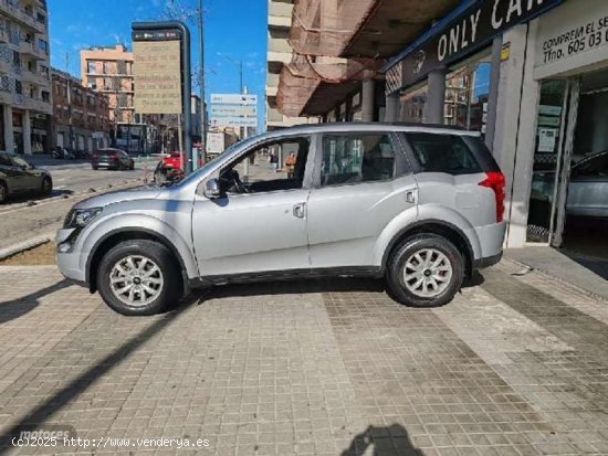 Mahindra XUV500 2.2d W8 Fwd de 2016 con 38.000 Km por 14.500 EUR. en Barcelona