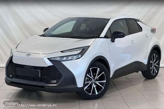  Toyota C-HR 1.8 140h Advance de 2024 con 9.800 Km por 29.300 EUR. en Madrid 