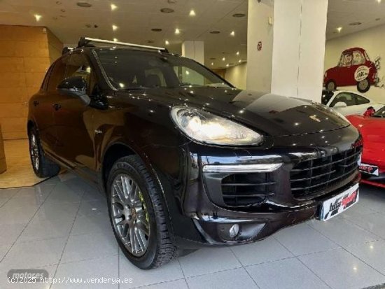 Porsche Cayenne S E-hybrid Platinum Edition de 2017 con 99.900 Km por 48.900 EUR. en Barcelona