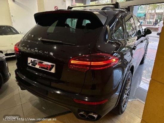 Porsche Cayenne S E-hybrid Platinum Edition de 2017 con 99.900 Km por 48.900 EUR. en Barcelona