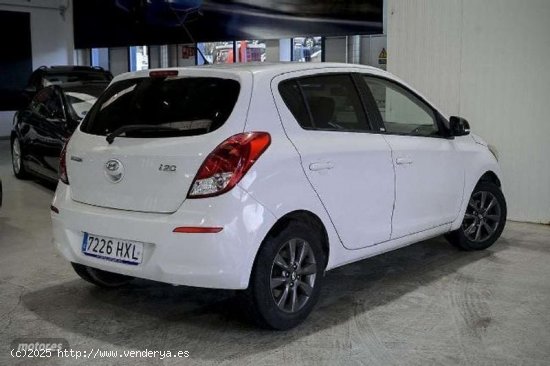 Hyundai i20 1.2 Mpi Go Brasil de 2014 con 132.268 Km por 7.490 EUR. en Madrid