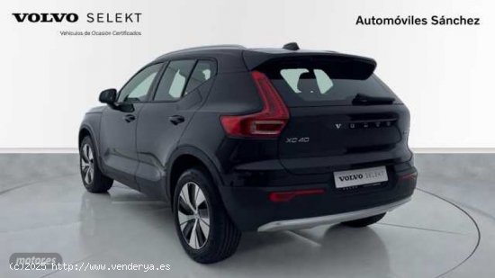 Volvo XC40 2.0 B3 CORE AUTO 163 5P de 2024 con 5 Km por 41.200 EUR. en Zaragoza