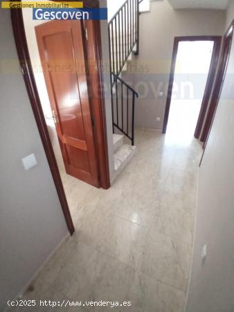 CHALET ADOSADO CON PATIOS PARKING Y TERRAZAS - CACERES