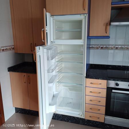 ATICO EN VENTA DE 2 HABITACIONES EN MONTEBALADO - A CORUÑA