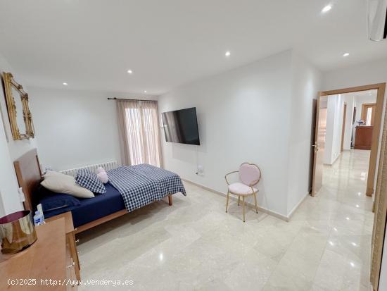 Planta baja en venta en calle de l'Illa de Rodes - Ciudad Jardín - BALEARES