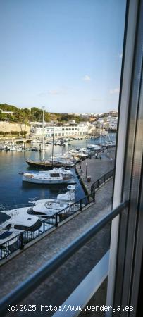 PISO CON ESPECTACULARES VISTAS AL PUERTO DE CIUTADELLA - BALEARES