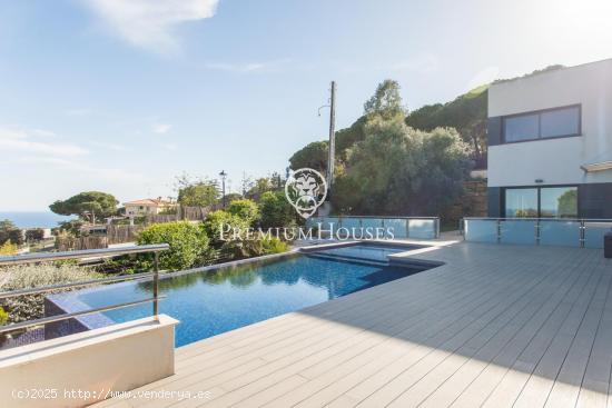  Gran casa con vistas espectaculares del mar en Sant Vicenç de Montalt - BARCELONA 