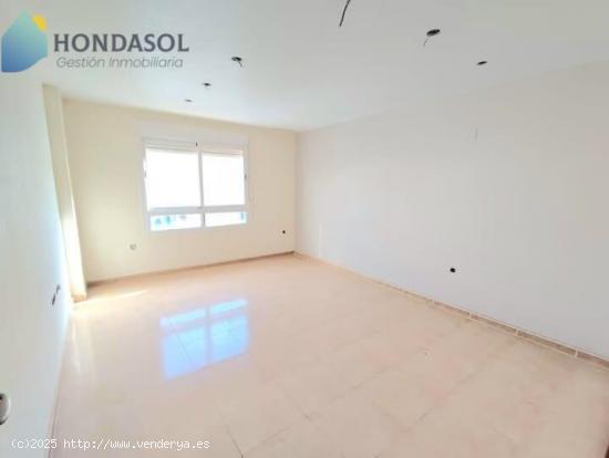 SIN COMISION AGENCIA!!! SE VENDE PISO DE 3 DORMTS Y 2 BAÑOS. CENTRICO EN LA UNIÓN. GARAJE Y TRASTE