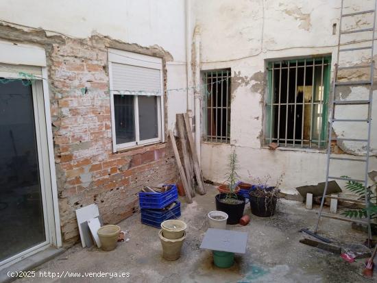 CASA PLANTA BAJA A UN PASO DEL CENTRO DE ELDA - ALICANTE