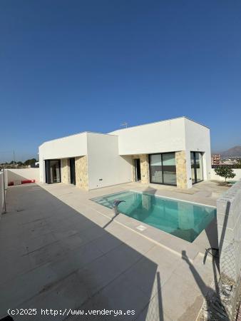  VILLA PAREADA EN BIGASTRO. 3 DORM. 2 BAÑOS. PISCINA PRIVADA. GARAJE. - ALICANTE 