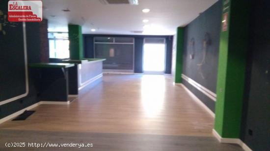 LOCAL COMERCIAL DE 168 M2 EN AV. JUAN CARLOS, I. IBI - ALICANTE