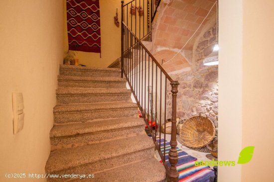 Casa en venta en Darnius (Girona)