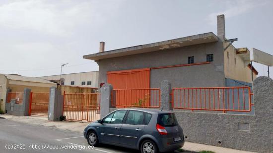 SE VENDE NAVE EN EL POLIGONO INDUSTRIAL CASA GRANDE DE TORREVIEJA - ALICANTE