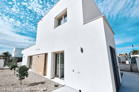 Villa en venta en Los Montesinos (Alicante)