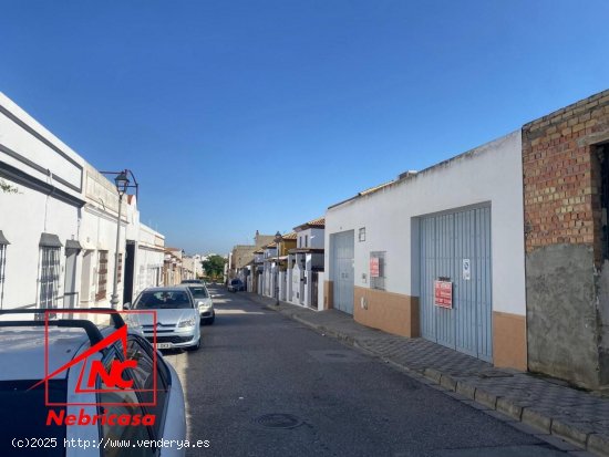 Nave en venta en Las Cabezas de San Juan (Sevilla)