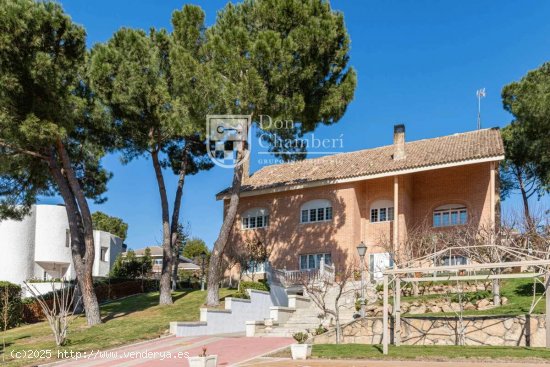  Villa en venta en Villaviciosa de Odón (Madrid) 