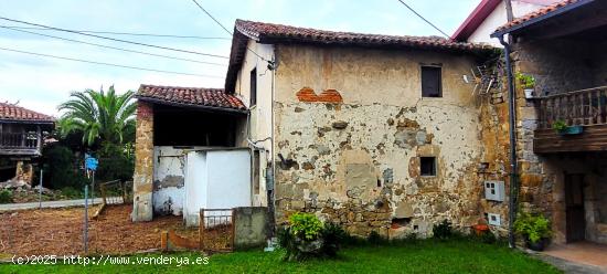 CASA CON  CORRAL, HÓRREO Y TERRENO EN EL ALTO LA MADERA - ASTURIAS