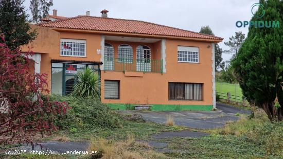 VIVIENDA AISLADA PARA REFORMAR EN FERROL - A CORUÑA