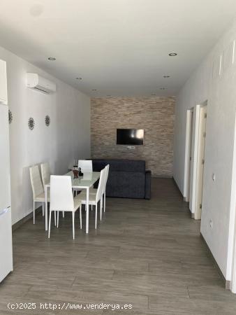 Chalet en alquiler de larga temporada en la zona de Borreguitos - CADIZ