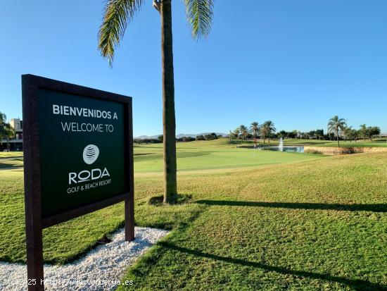 Nuevas villas a estrenar en Urbanización Roda Golf. - MURCIA