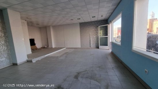 Local comercial en Venta en Roquetas De Mar Almería