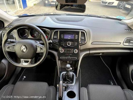 Renault Mégane Diesel ( 1.5dCi Blue Business 95cv )  - Astigarraga