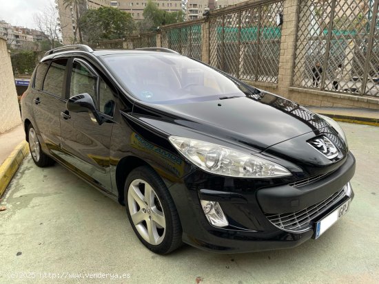 Peugeot 308 SW 1.6 THP PREMIUM 150 CV 6 PLAZAS - Barcelona