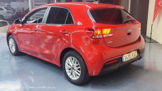 Kia Rio 100 - El Prat de Llobregat