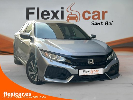 Honda Civic 1.0 I-VTEC TURBO ELEGANCE - Sant Boi de Llobregat